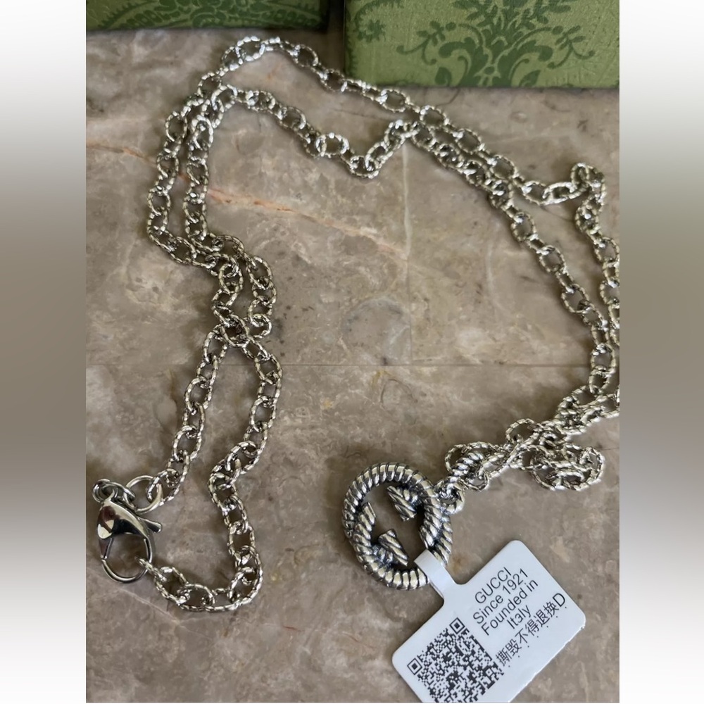 Gucci Arabesque GG Sterling Silver Pendant Necklace 925 -24″ with Box & Dust Bag - Picture 5 of 9